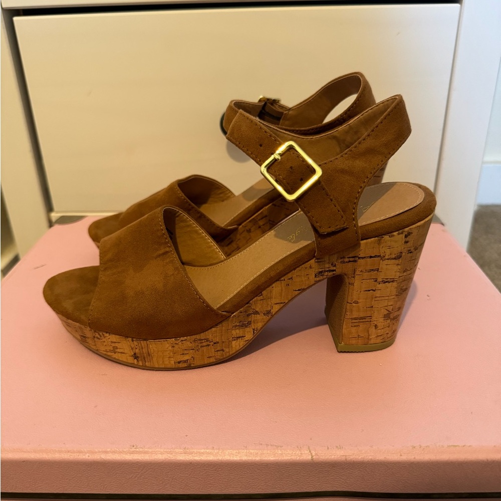American Eagle Heels